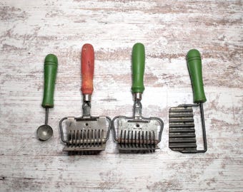 Vintage Kitchen Utensil Set: Red & Green Wood Handles, Farmhouse Decor