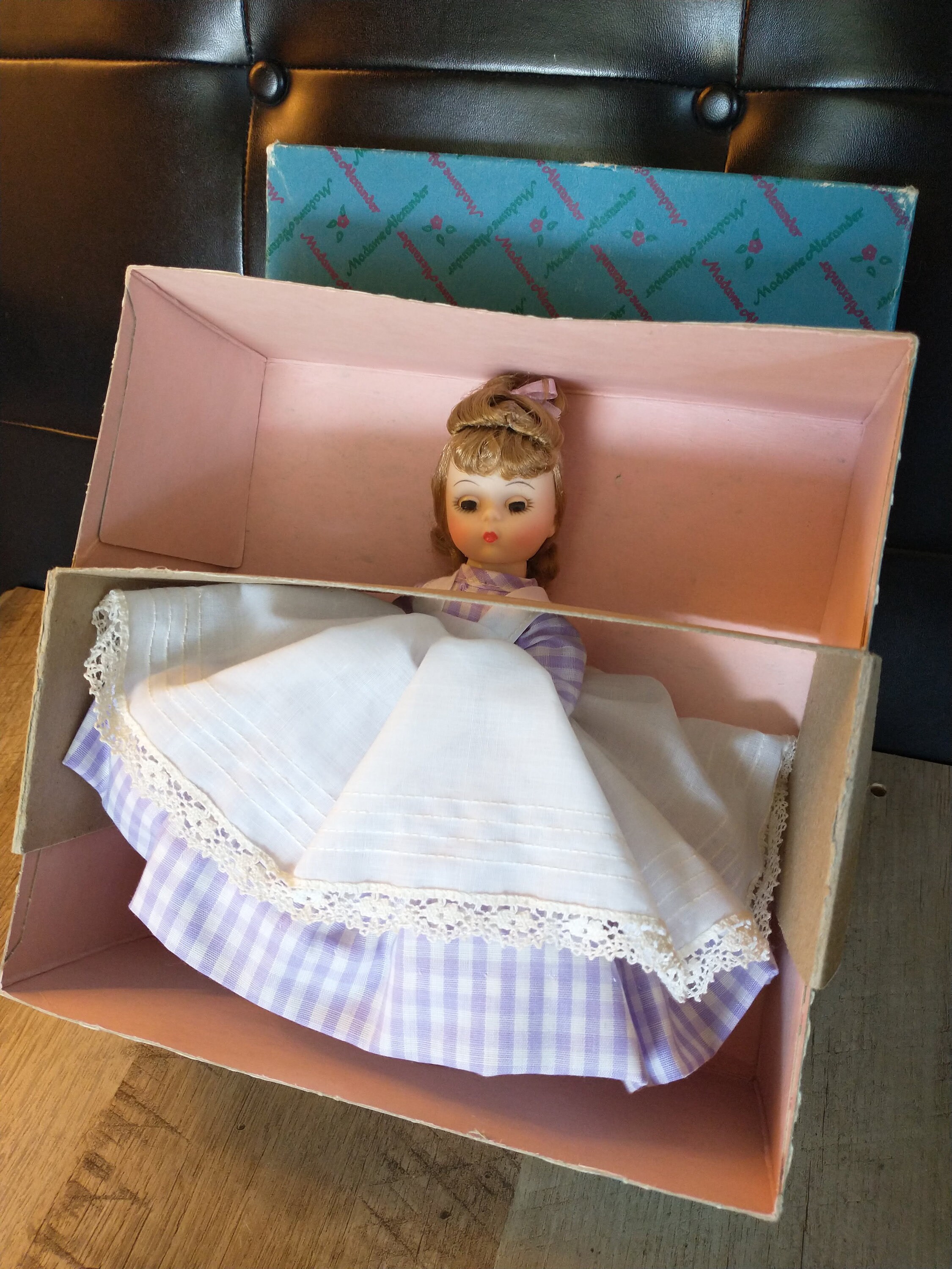 Madame alexander store meg doll