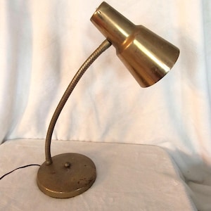 Vintage Gold Desk Lamp: Atomic Era MCM Project Piece