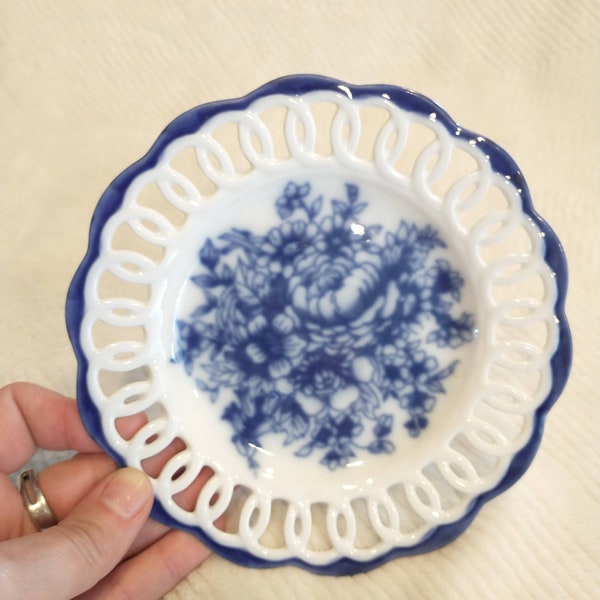 Japan Decorative Plate w/ Reticulated Edge | Vintage Japan Dainty Floral w/ Flow Blue Floral Motif Detail Plate | Plate w/ Flowed Blue