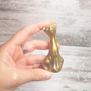 MCM Brass Cat Figurine – Mid-Century Modern Cat Sculpture | Vtg Home Decor | Gift for Cat Lovers | Long-Necked Cat | Mid Century Brass Cat
