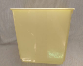 Yellow Max Klein Bathroom Trash Can | Mid Mod Waste Paper Basket | Vtg Trash Can | Yellow Retro Trash Can | MCM Atomic Bath