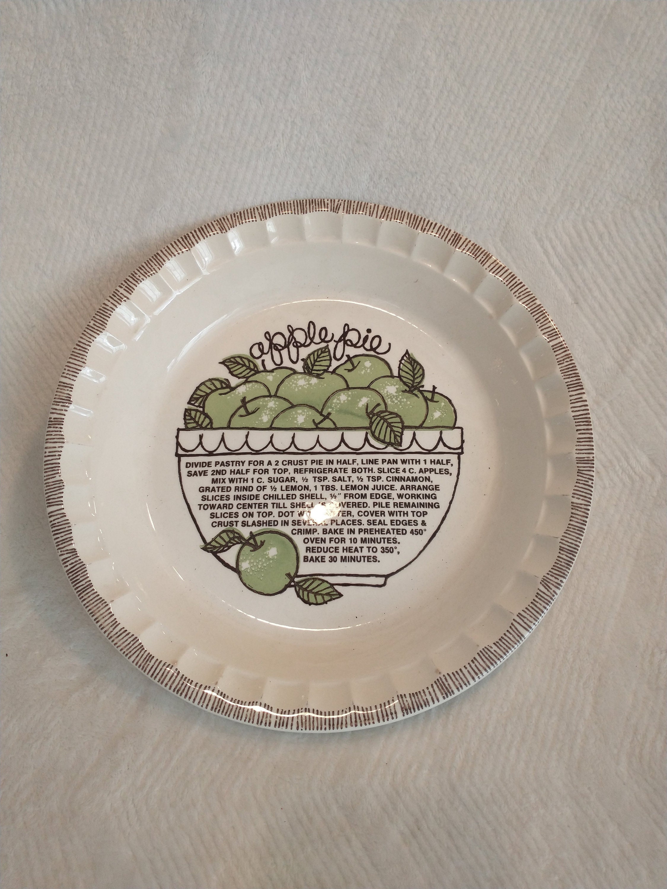 Apple Pie Plate Royal China Co 1983 Apple Pie Pan Country 