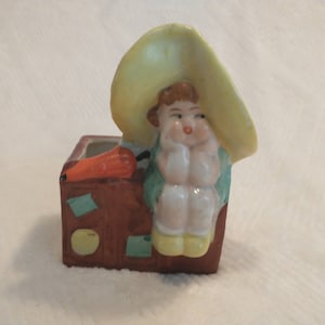 Girl with Hat Pottery Indoor Planter | Victorian Plaster Planter | Vintage Mid Century Succulent Planter | Victorian Planter w/ Girl