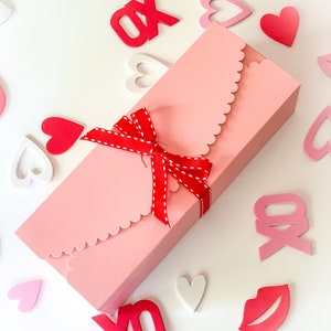 10 Small Pink Scalloped Boxes with Ribbons, Thanksgiving Gift Box, Pastry Box, Macaroon Box, Candy Box, Pink Cookie Box, Cake Box, Favor Box