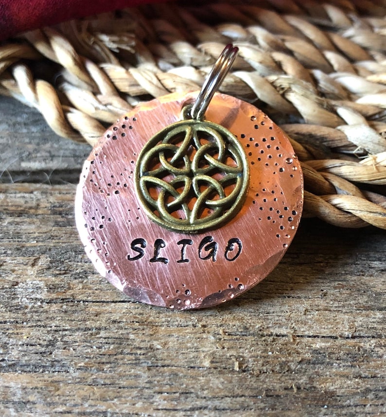 Celtic Dog Tag, Copper Dog Tag For Dogs, Dog Collar Tag, Personalized Dog Name Tag, Irish Dog Tag, Celtic Knot, Pet ID, Pet Name Tag bild 4