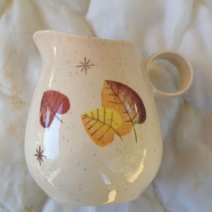 Vernonware Earthenware Creamer in Sherwood Pattern by Metlox of California