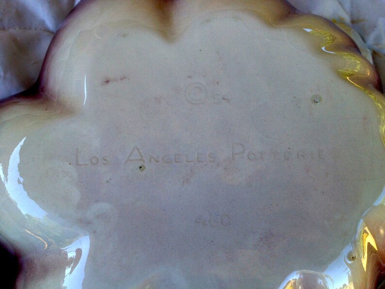 Los Angeles Potteries Large Mauve Shell Bowl.