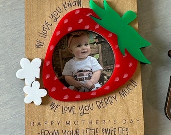 Mother's Day Gift, Strawberry Magnet Photo Frame, Love You Berry Much, You Are The Berry Best, Fridge Frame, Gift for Mom, Lolli, Nana