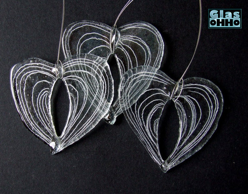 GLASS HEARTS 1 pc image 2