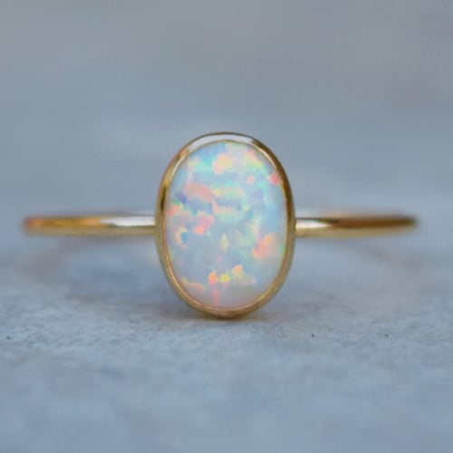 Stacking Opal Ring Sieraden Ringen Enkele ringen Gold Opal Ring Gold Ring Delicate Gold Ring Gold Filled Ring Stacking Ring Opal Ring 