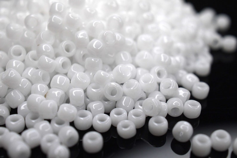 370 EUR/kg Toho Seed Beads Opaque White Weiß Seed Beads DIY Schmuck, verschiedene Größen, 11/0, 8/0, 6/0 Bild 5