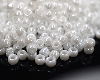 380 EUR/kg || Toho Seed Beads Opaque Lustered White - Weiß | Seed Beads DIY Schmuck, verschiedene Größen, 11/0, 8/0, 6/0