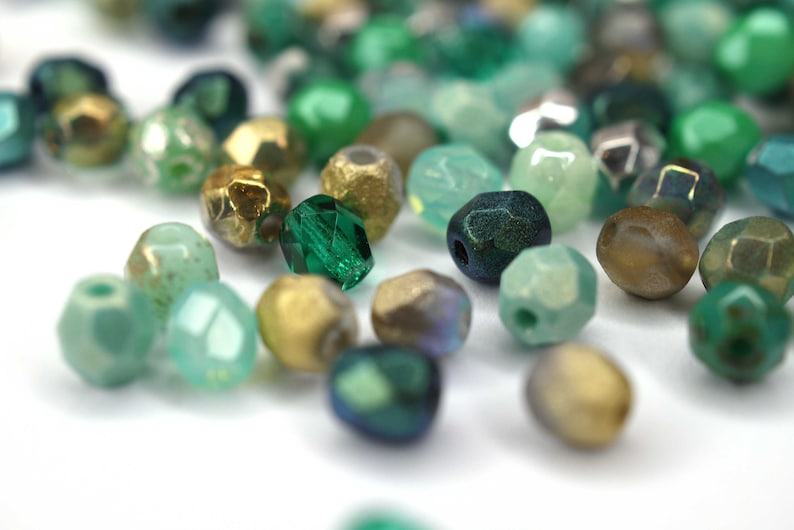 50 Mix Mint Aqua Turquoise Bohemian Pearls 4 mm, Czech Fire Polished Faceted Glass Beads DIY Glass Cut 4 mm Bild 5