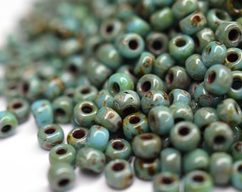 430 EUR/kg || 10g Miyuki Seed Beads Rocailles 8/0 Picasso Opaque Seafoam Green