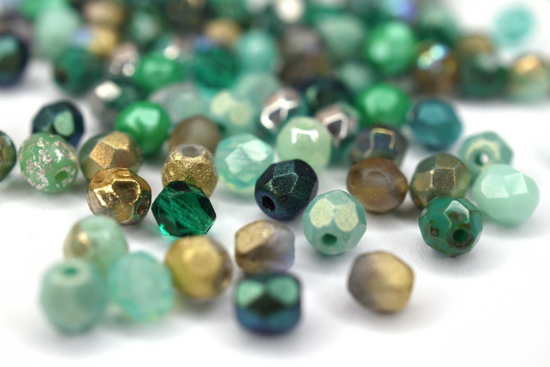 50 Mix Mint Aqua Turquoise Bohemian Pearls 4 mm, Czech Fire Polished Faceted Glass Beads DIY Glass Cut 4 mm Bild 6