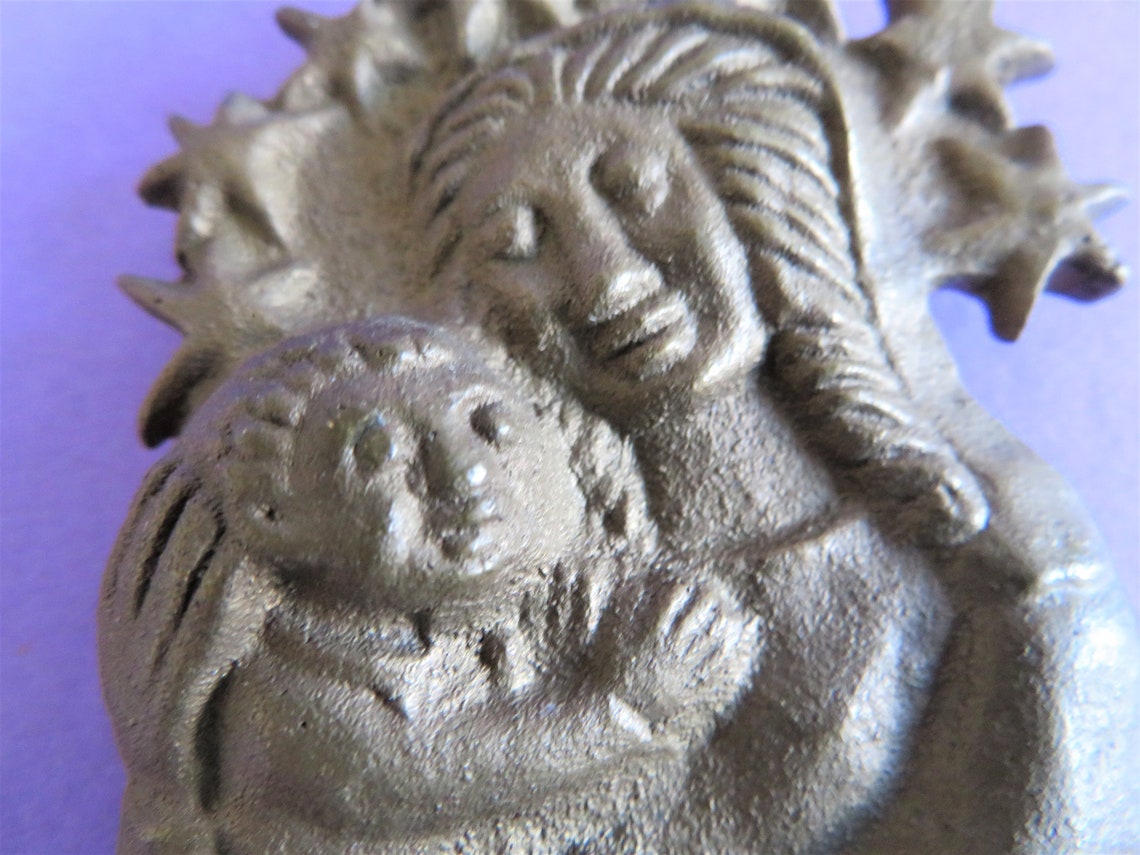 Vintage Mother and Child Mary Jesus cast brass vintage wall image 6