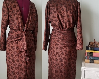 70s 80s Rusty Brown Dress with Accentuated Waist - Chocolate - Dramatic - Open Back - Low Back