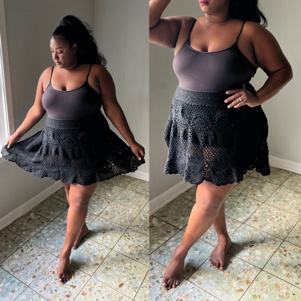 80s 90s Plus Size Handmade Black Sheer Crochet Knit Skirt