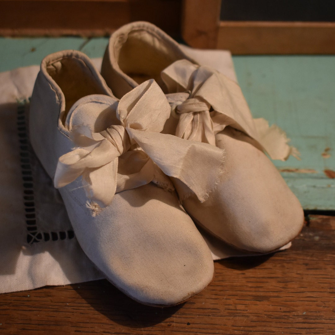 Antique White Canvas Baby Shoes / Vintage White Shoes / White Edwardian ...