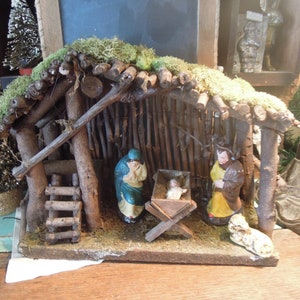 Vintage Christmas Nativity  / Vintage Manger Holy Family / Made In Japan