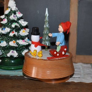 Vintage Anri Music Box / Musical Reuge Anri Boy and Snowman / Hand Carved Wooden Anri / Collectible Anri / Made In Italy