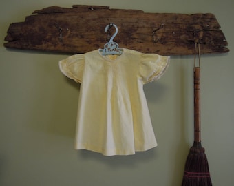 Vintage Yellow Chesck Baby Dress / Yellow Gingham Dress / Vintage Baby Clothes / 1950's Yellow Gingham Check / Baby Girl Sun Dress