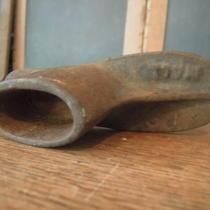 Antique Cast Iron Cobblers Shoe Repair Mold / Vintage Child&#39;s Shoe Form / Cast Iron Shoe Tree / Vintage Paperweight / Marked 3J