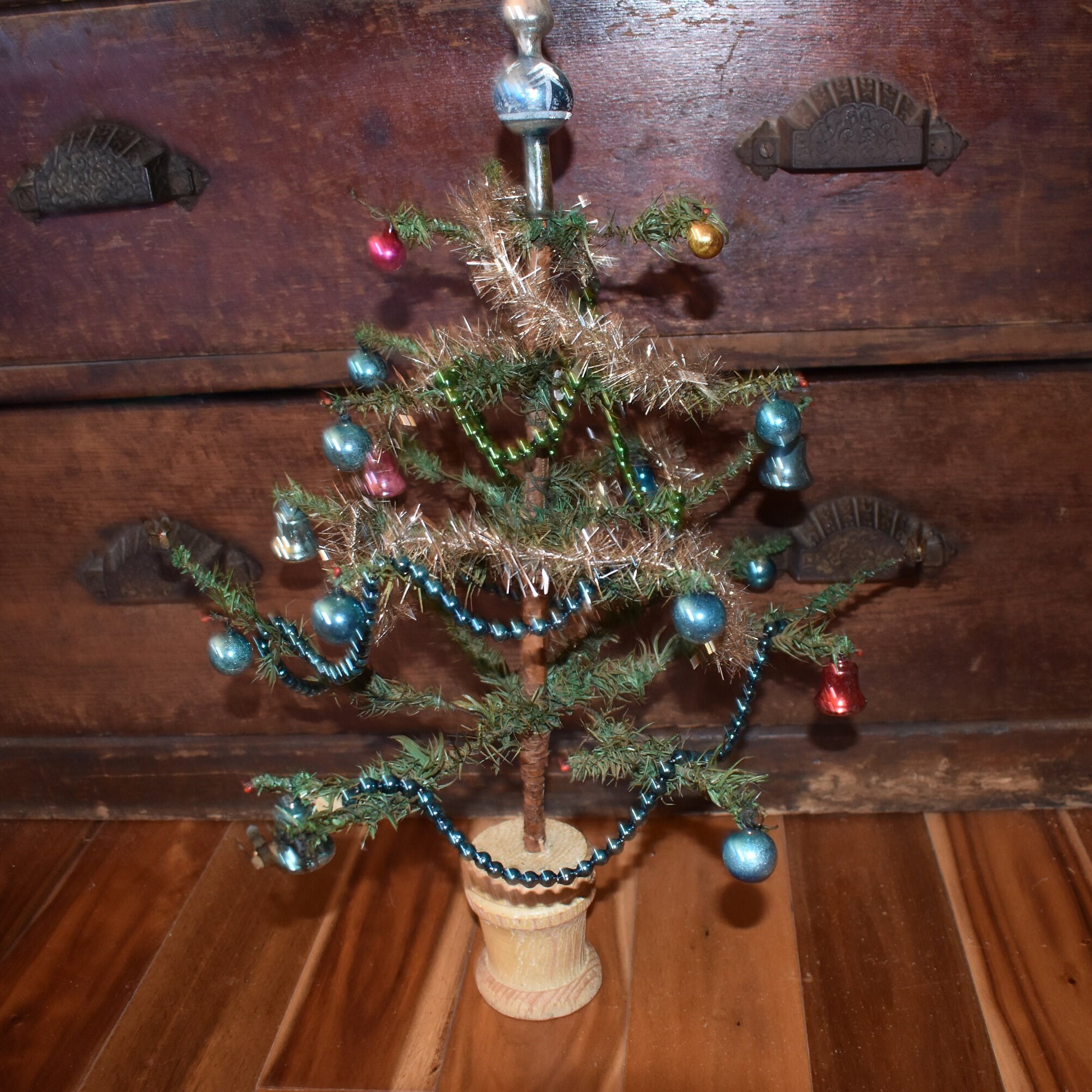 38 ANTIQUE VINTAGE GERMAN GOOSE FEATHER CHRISTMAS TREE