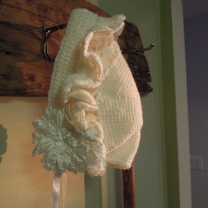 Vintage Knit Baby Bonnet / Cream Knit Bonnet / Satin Flower Bonnet