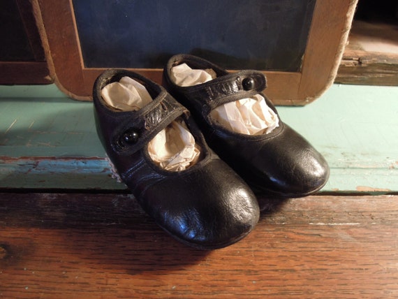 Antique Leather Mary Jane Slippers / Black Leather