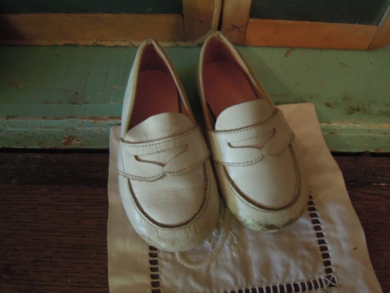 Boys white hotsell loafers