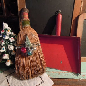 Antique Tin Dust Pan and Whisk / Child&#39;s Dust Pan / Vintage Toys