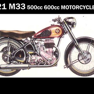 Puede incluir: Una motocicleta BSA M21 M33 roja y negra con un motor de 500cc o 600cc. La motocicleta se muestra en una ilustración vintage.