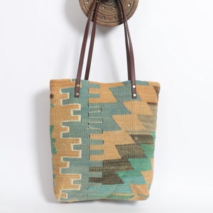 Bolso kilim únicos, bolsas de alfombra,  bolso hecho a mano, bolsas étnicas, bolsas kilim de lana y tela de Anatolia, bolsas boho