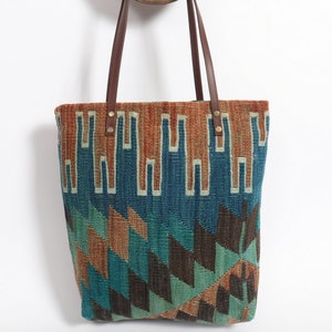 Bolso kilim únicos, bolsas de alfombra,  bolso hecho a mano, bolsas étnicas, bolsas kilim de lana y tela de Anatolia, bolsas boho