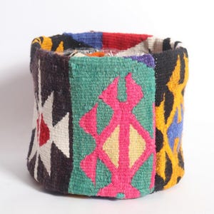 Kilim flower pot, storage basket, plant pot, kilim basket, living room storage, bathroom basket, waterproof flower pot, ethnic basket..,