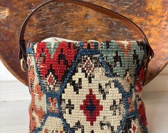 Antique kilim bag, bucket bag, vintage bag, shoulder bag, handbag, ethnic bag, leather kilim bag