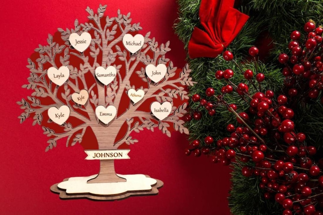 Standing Wood Family Tree,engraved Names,wood Hearts,family Tree,small