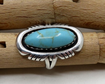 Vintage Sterling Silver Navajo Turquoise Ring size L (USA (6)