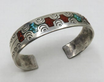 Vintage Early 70s Sterling Silver Navajo Crushed Turquoise Coral Bangle Cuff 33.5 grams signed by the artisan William Singer