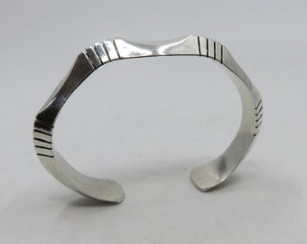 Vintage Sterling Silver Navajo Forged Cuff Bangle by the renown TAHE family of artisans 34.8 grams