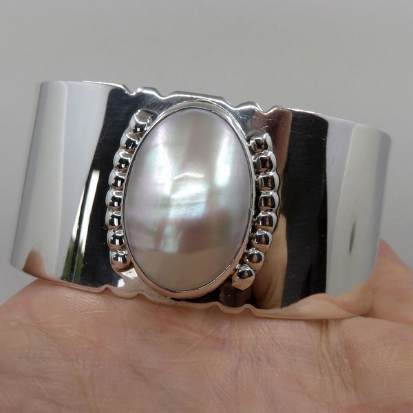 Vintage Sterling Silver Navajo Mother Of Pearl Bangle Cuff 44 grams signed by the artisan Gilo & Grace NAKAI