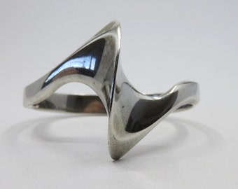 Vintage Danish Sterling Silver Bracelet by Aarre & Krogh Vintage Danish Sterling Silver Bracelet by Aarre & Krogh