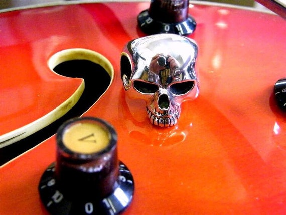 Solid Sterling Silver Skull Ring Keith Richards Memento Mori day Of The Dead 25 - 30 grams