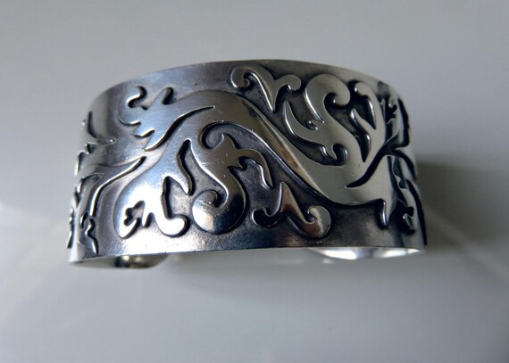 Vintage Huge Sterling Silver Floral Overlay Bangle