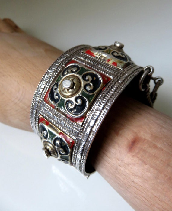 Vintage Sterling Silver Bangle Enamelled Details 140 grams Tribal Berber Kabylia Amesluh