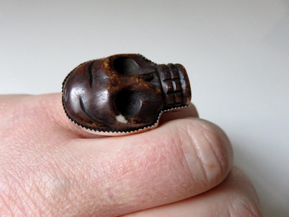 Solid Sterling Silver & Carved Bone Day Of The Dead Memento Mori Skull Ring size N (US 7)
