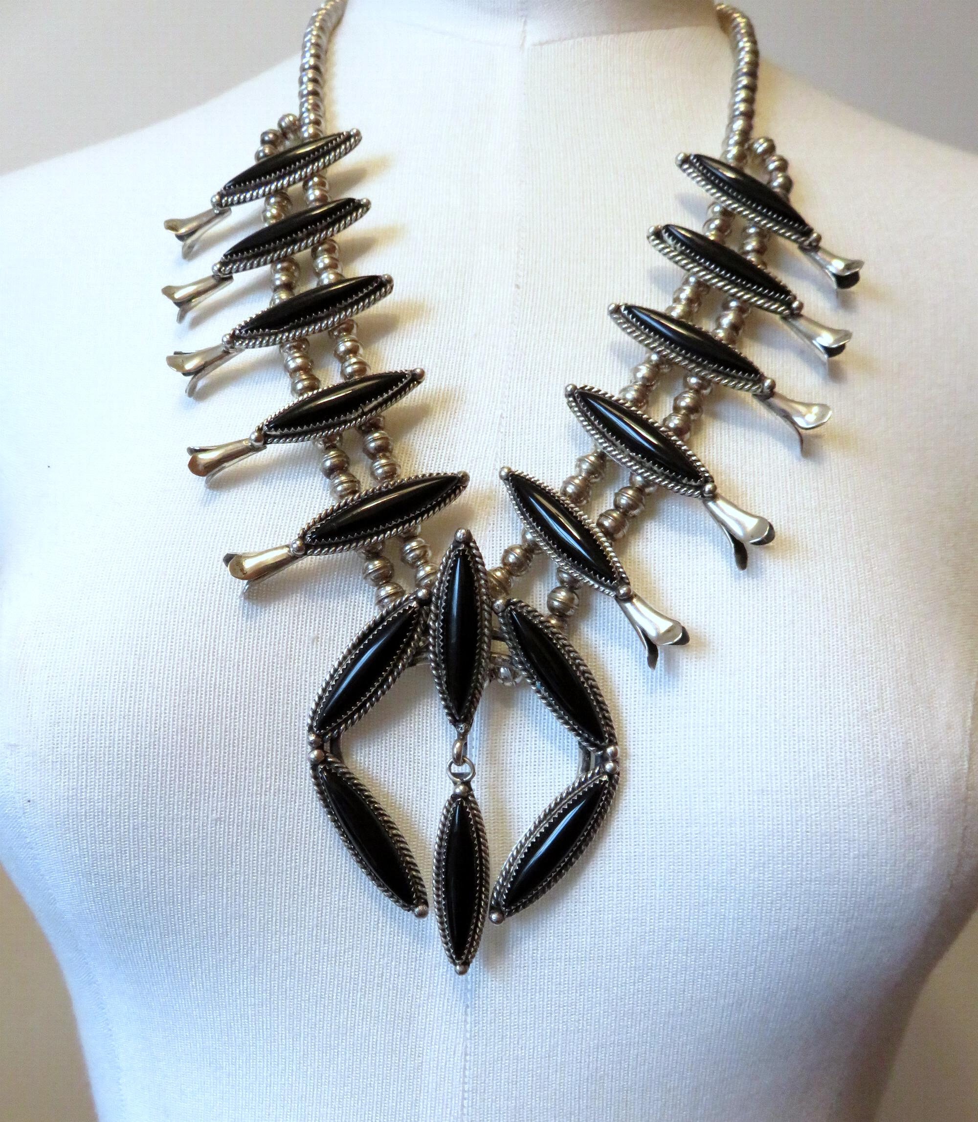 Vintage Sterling Silver Rare Onyx Squash Blossom Necklace Old Pawn Navajo 24 Length 120.5 grams