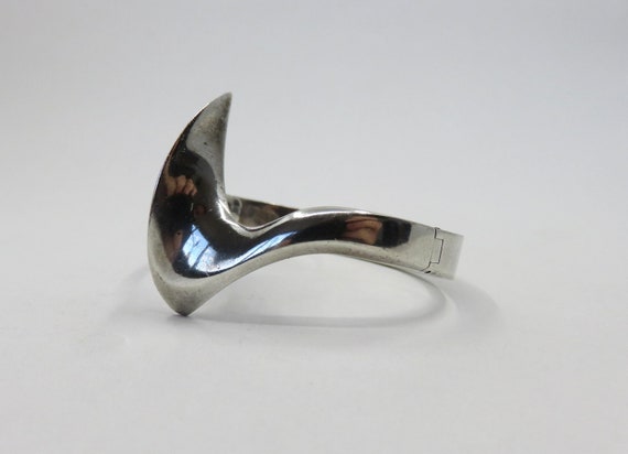 Vintage Solid Silver Brutalist Bangle: Dutch Geom… - image 7